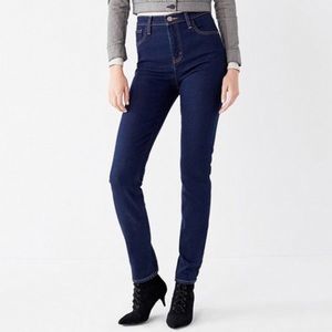 NWT BDG girlfriend high rise clean rinse jeans